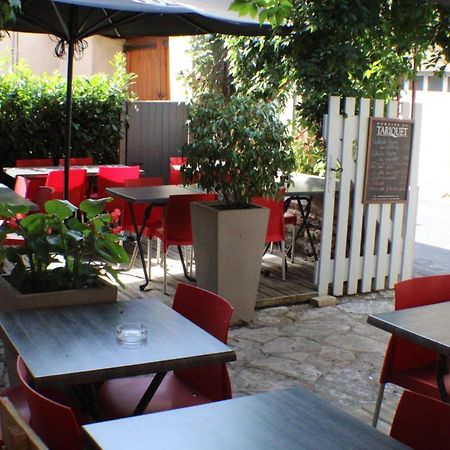 Hotel Les Vignes Rouges Ispagnac 외부 사진