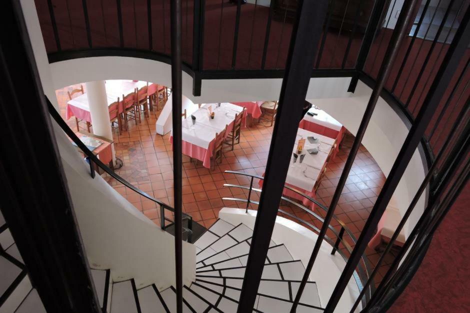 Hotel Les Vignes Rouges Ispagnac 외부 사진
