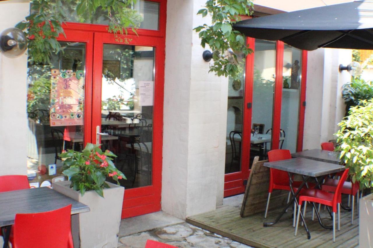 Hotel Les Vignes Rouges Ispagnac 외부 사진
